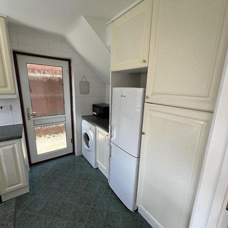 Charming 3-Bed House In Leighton Buzzard Vila Exterior foto