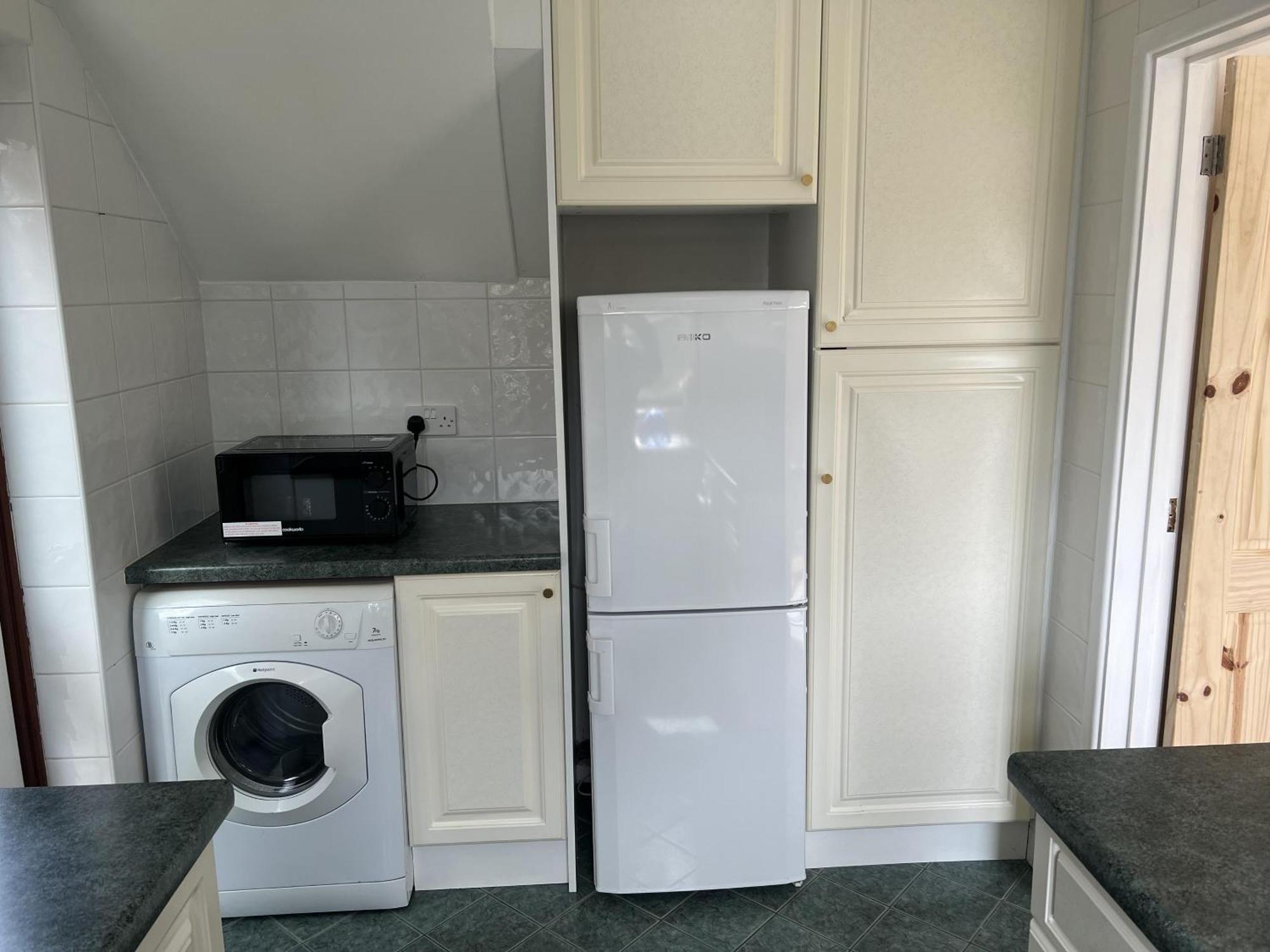 Charming 3-Bed House In Leighton Buzzard Vila Exterior foto